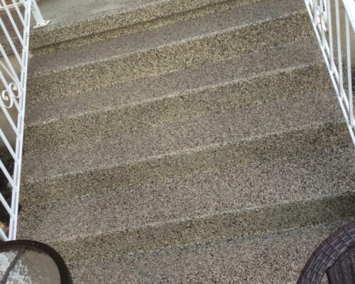 garage-perfect-ottawa-porch-flake